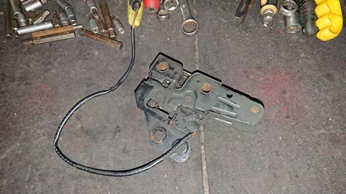 Audi a4 b6 b7 1.9tdi 2.0tdi comfort control module. CCM comfort convenience, saloon estate 6 speed AVF BLB BRE BRD 130 - 170 bhp parts breaking