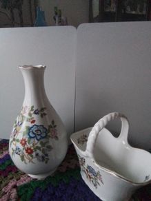 Royal Tara China Vase+ Basket