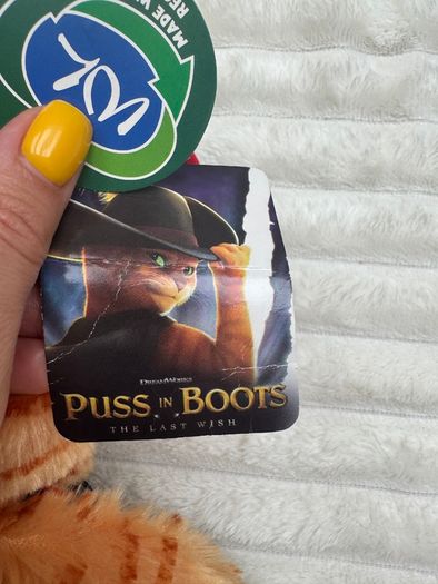 Puss in Boots The Last Wish Plush Please look at the pictures