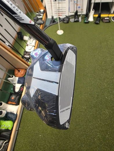 Brand New Taylormade Spider Tour Putter