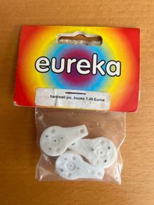 BNIP EUREKA picture hooks X3