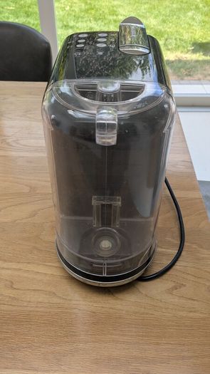 Sage Nespresso Creatista Uno coffee machine