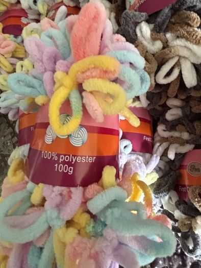 Huge bundle of finger knitting loop yarn wool 52 balls