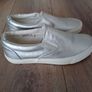 New Sneakers 4/37 Image 2