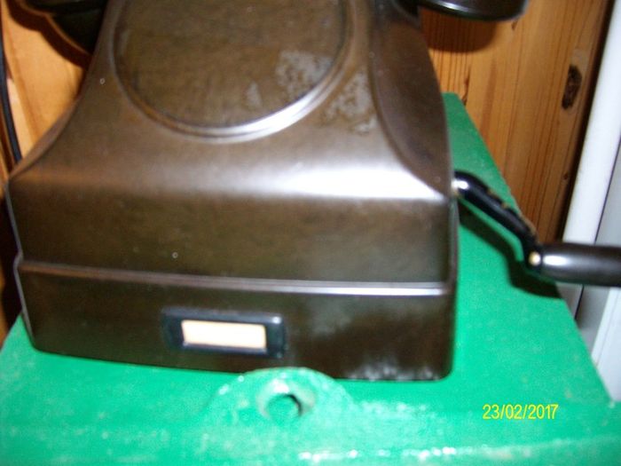 Old Wind Up Telephone