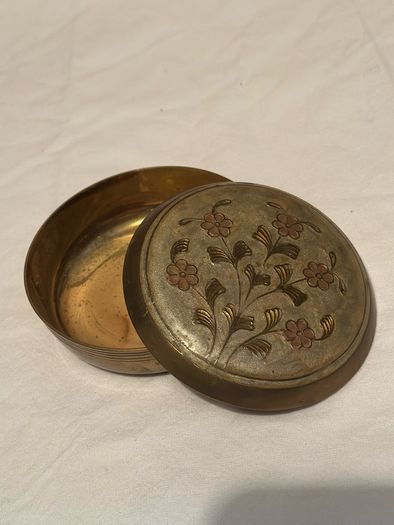 Vintage cloisonne trinket box