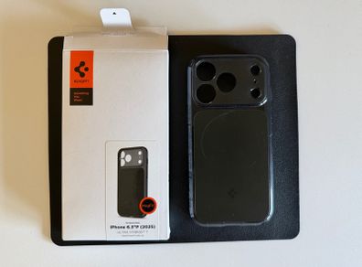 Spigen iPhone 17 Pro Case