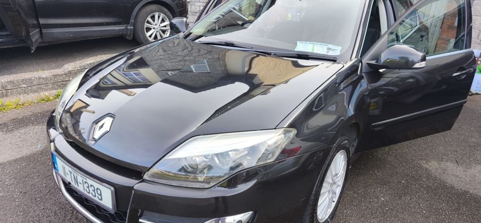 2011 Renault Laguna