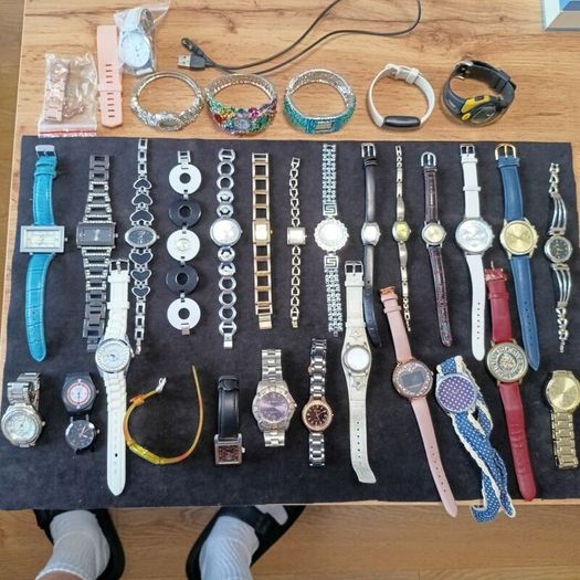 Bundle of watches