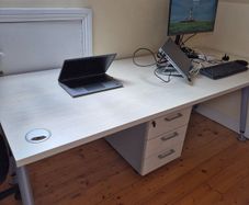 High quality office desk and 4-drawer pedestal.