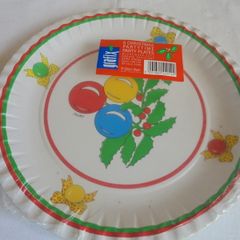 Christmas Paper Plates x 6 for Sale