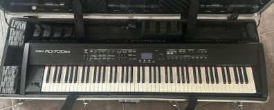 Roland rd700sx piano