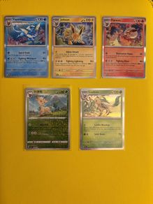 Pokemon TCG Eevee Evolutiona