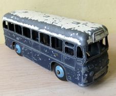 Dinky BOAC Coach 283