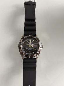 Seiko 5 Sports Automatic SNZB23J2 (7S36-00Y0) - Mint Condition - Box & Papers