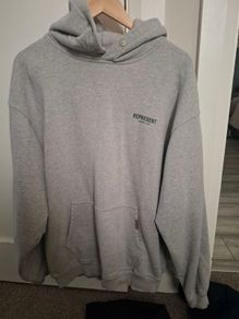 Represent oversized hoody