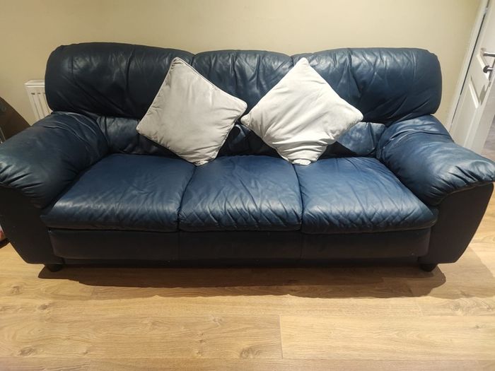 leather 3 piece suite