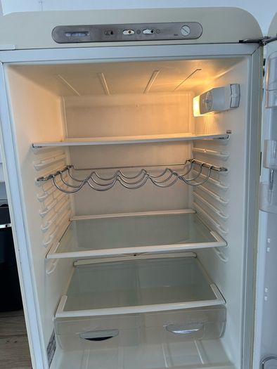 Smeg FAB32P6 50s Style Cream Fridge Freezer