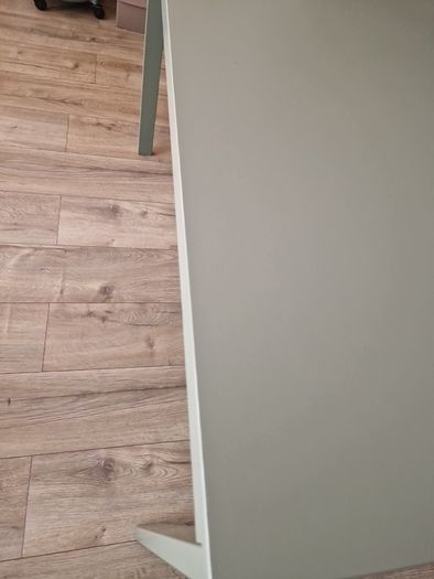 extendable dining table