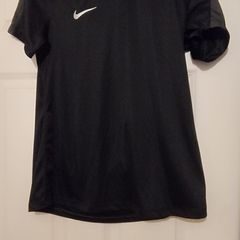 Nike Drifit top