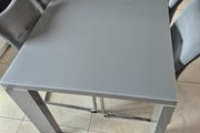 Kitchen table &amp; 6 chairs