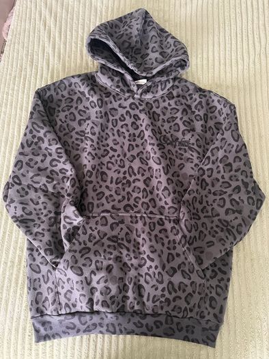 COMFRT Minimalist Hoodie in "Panther"