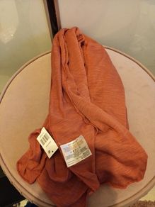 Dusty pink ladies scarf