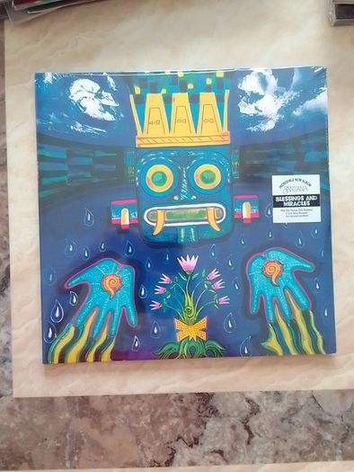 Santana 2LP (NEW) - Blessings And Miracles