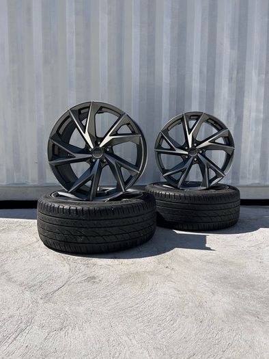 Audi R8 Style 20" Alloy Wheels