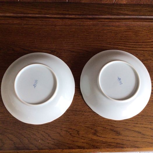 A Pair of Japanese Blue and White Floral Transferware 8" Bowls