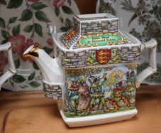 Sadler_Robin Hood_Castle Teapot