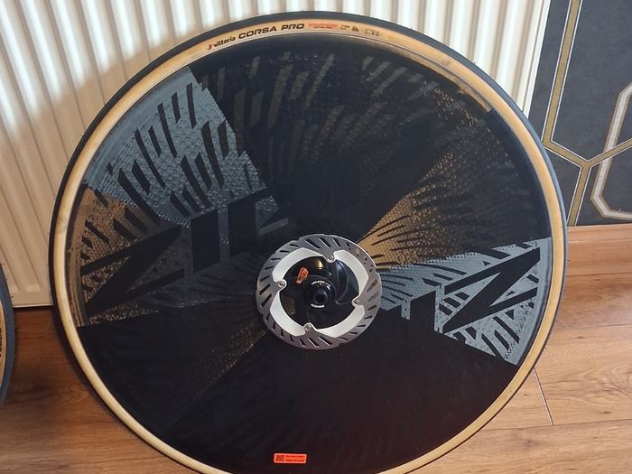 Zipp  super 9