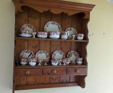 Shelves / wall mounted display