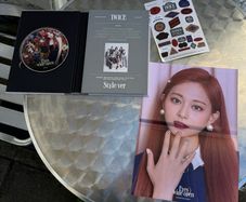 Kpop-Twice-Eyes wide open
