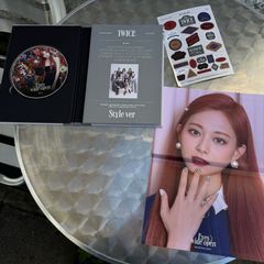 Kpop-Twice-Eyes wide open