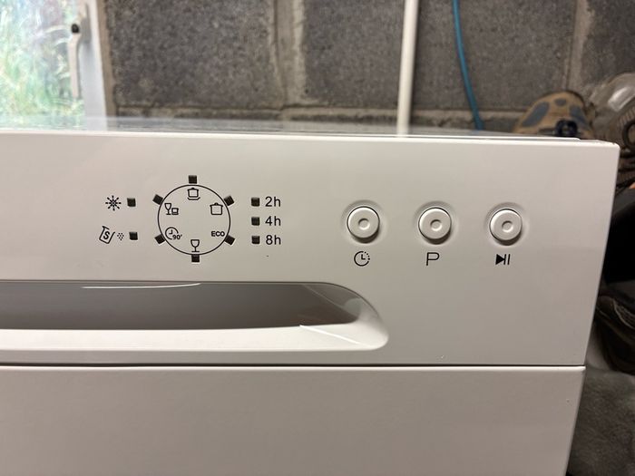 6 place counter top dishwasher