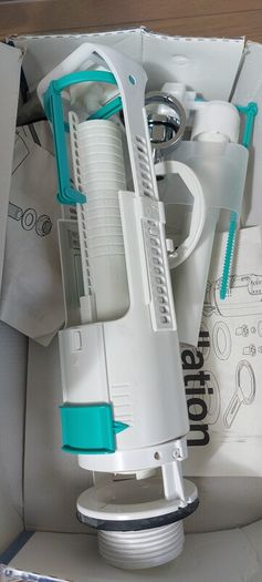 Toilet flush mechanism