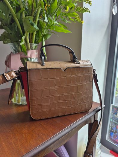 Parfois Women`s cute small handbag