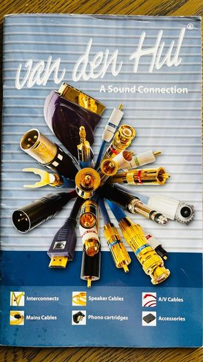 Van Den Hul D102 III Hybrid RCA interconnects 80cm