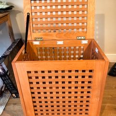 Clothes basket