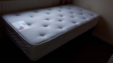 Single bed