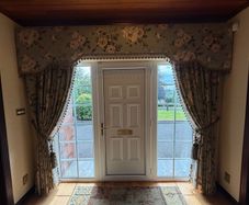 2x Pairs Heavy Thermal Lined Curtains and Pelmet