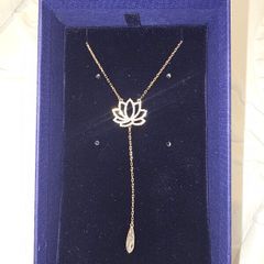 swarovski necklace