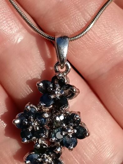 Daisy flower head Gem set Sterling Silver Cross and Chain Set