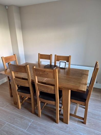 Dining table and 6 chairs