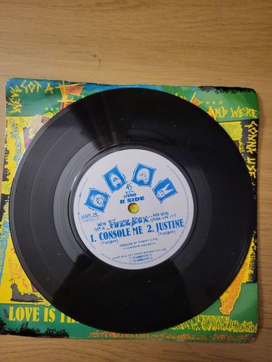 Fuzzbox Love Is The Slug 7 inch Single 1986
