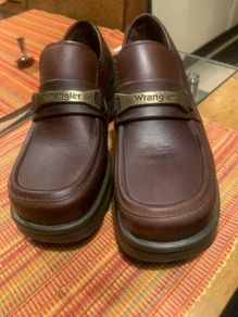 Wrangler new brass bar slip ons - size 39