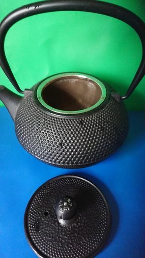 Japanese Tetsubin Tea pot