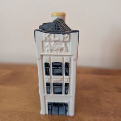 KLM house no.75