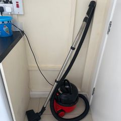 Henry hoover